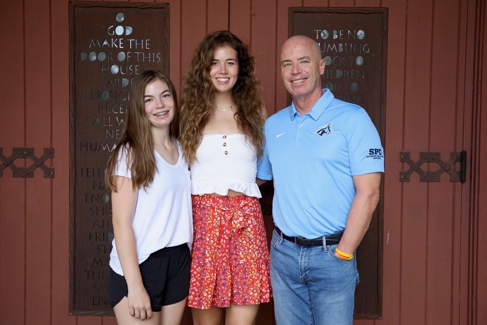 Gary Thompson & Daughters